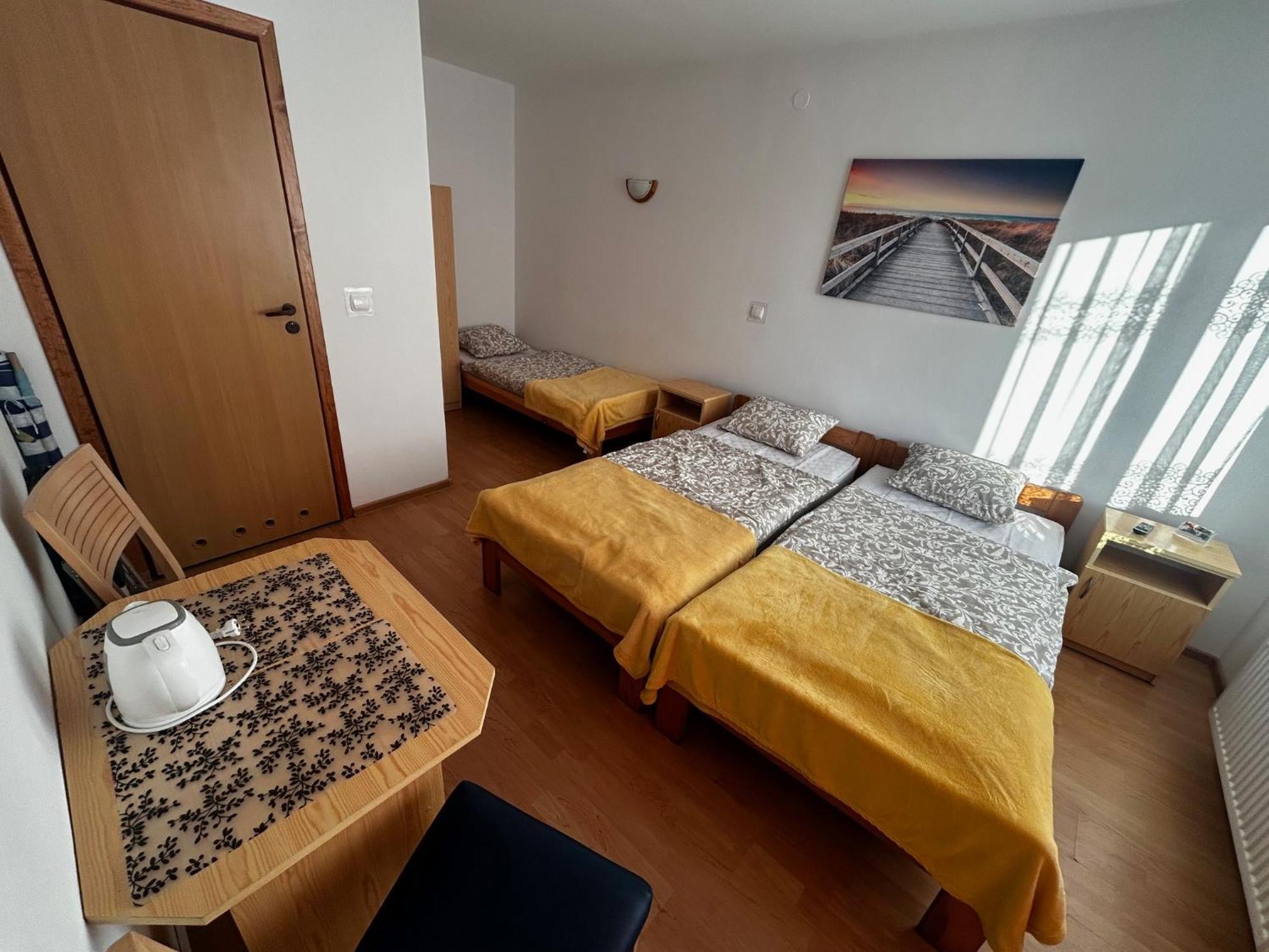 Pokoje Goscinne Zuza Władysławowo Exterior foto